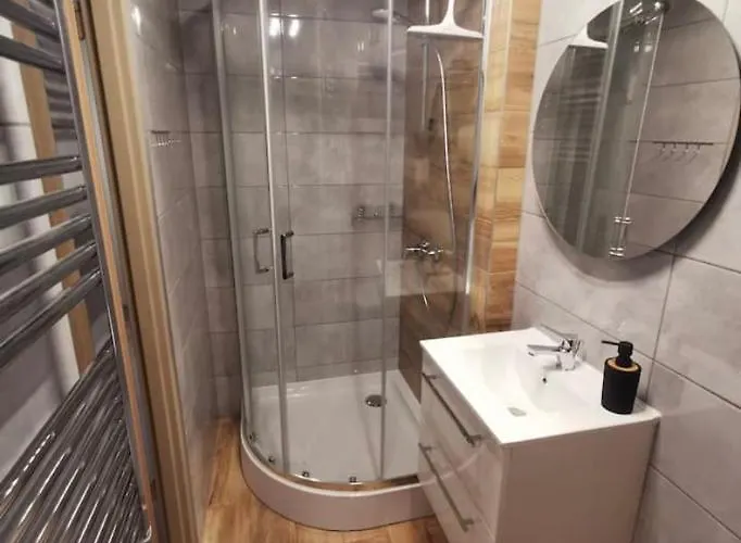 Polozony U Podnoza Gor Bardzkich *